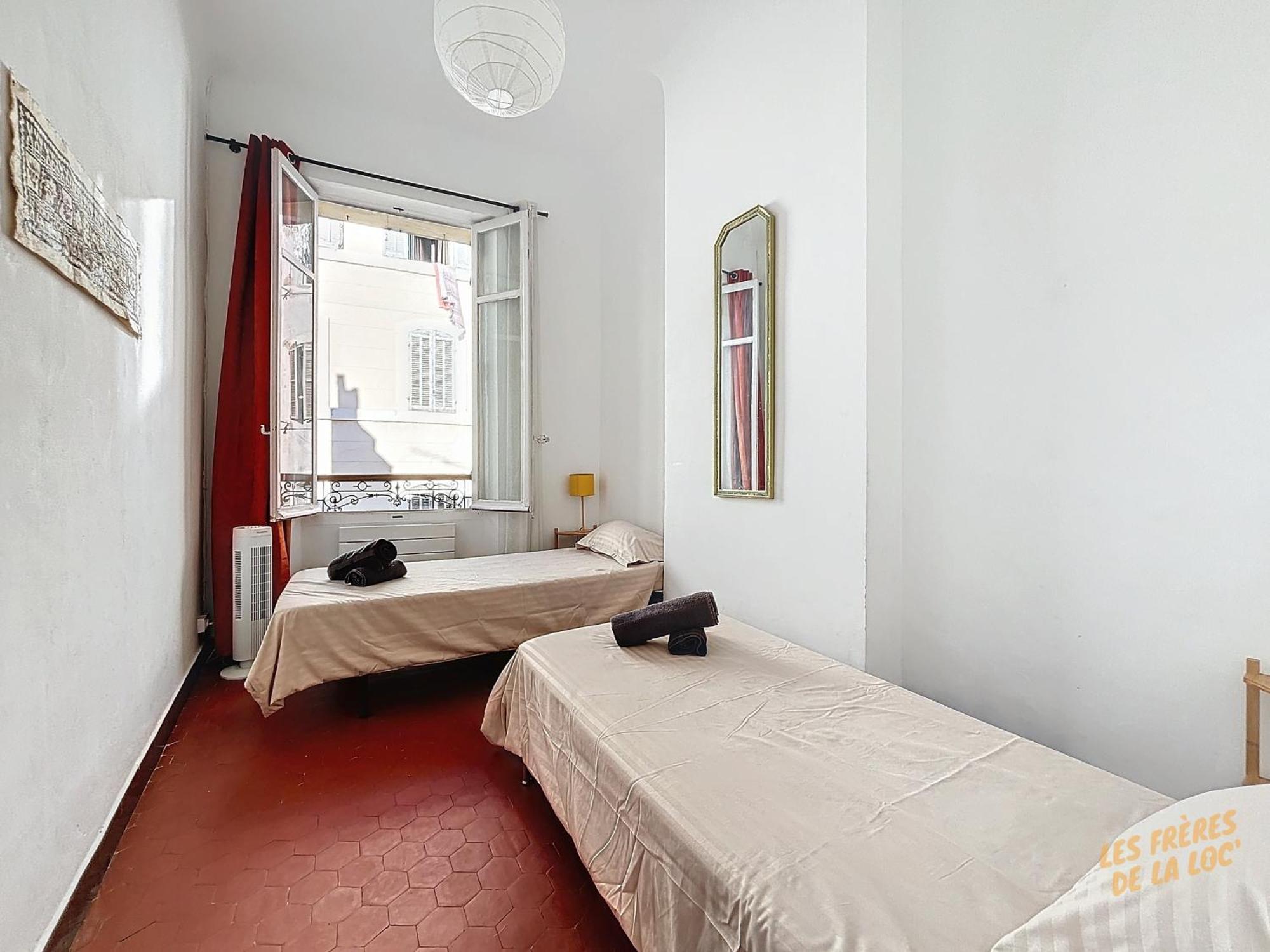 Cosy Appartement - Ultra Centre & Balcon - Les Freres De La Loc' Marseille Exterior photo